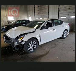 نيسان ألتيما